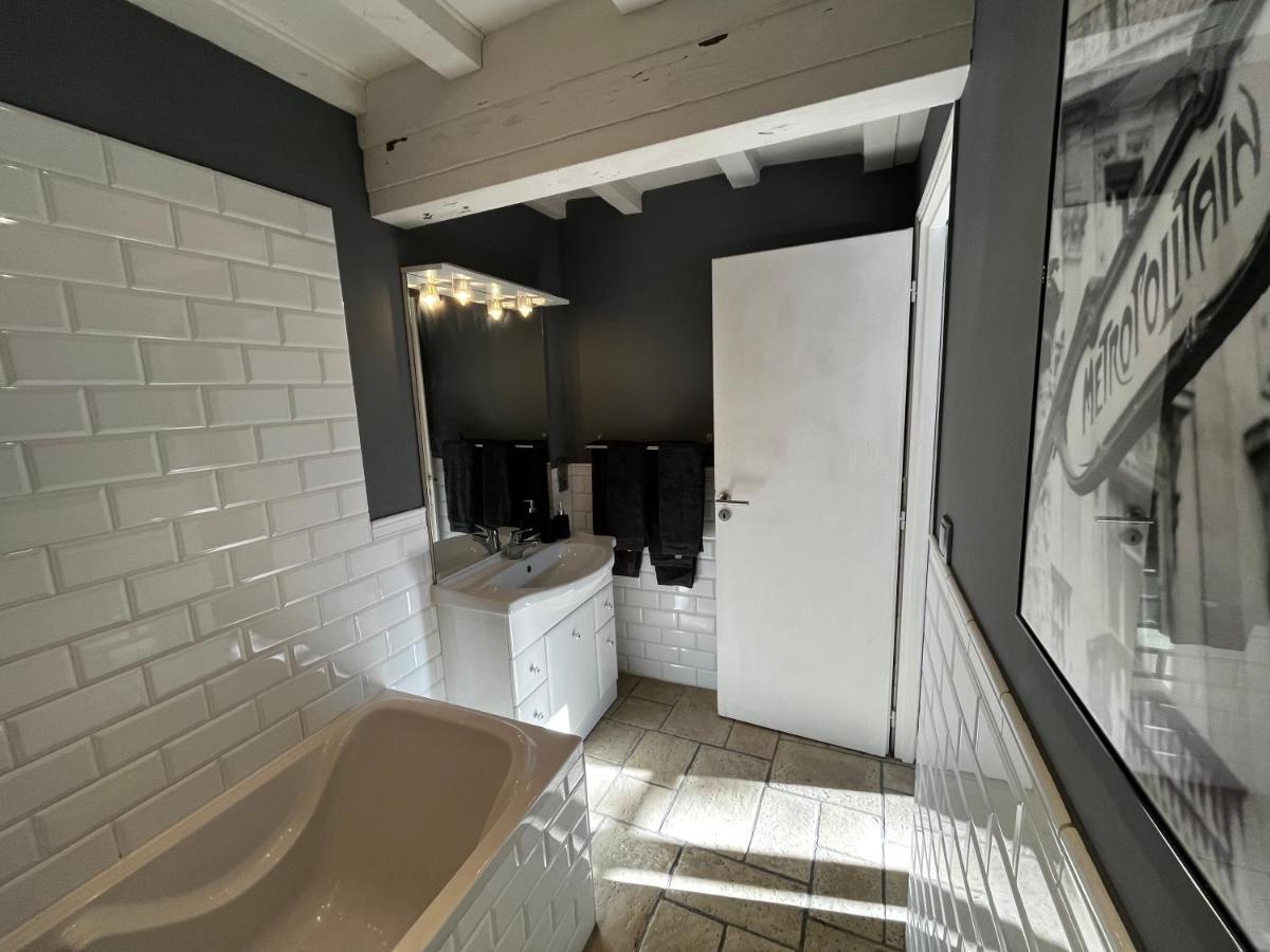 Charming Cottage In Chateau Les Roches Gardens Mont-Saint-Jean  Екстериор снимка